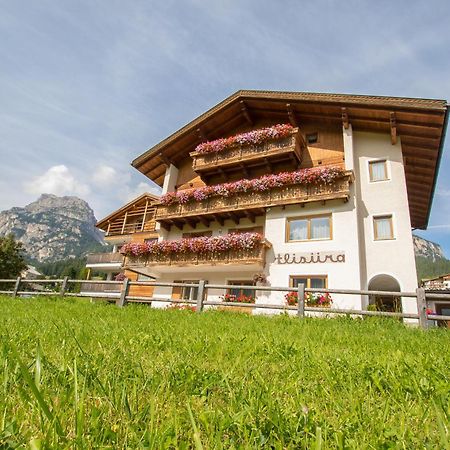 Dolomitdreams Hotell La Villa  Exteriör bild