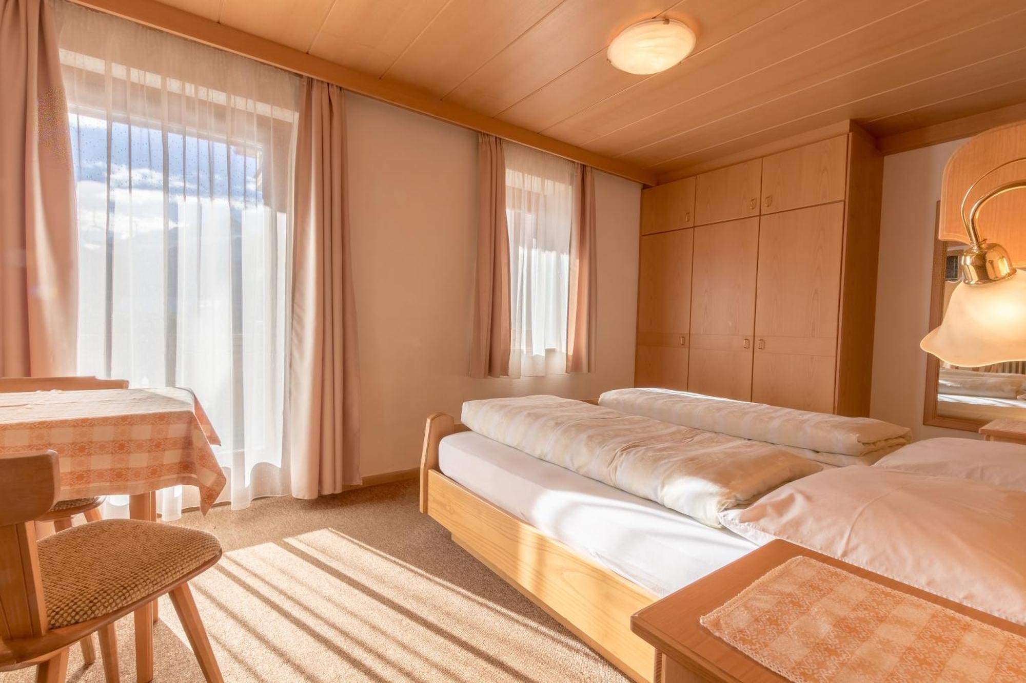 Dolomitdreams Hotell La Villa  Exteriör bild